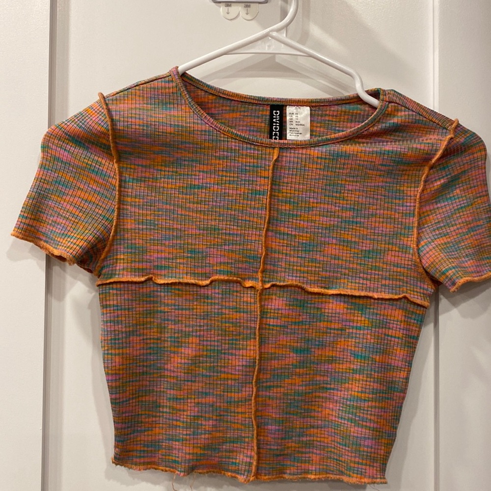 Size XS multicolored (pink green orange blue) short sleeved crop top